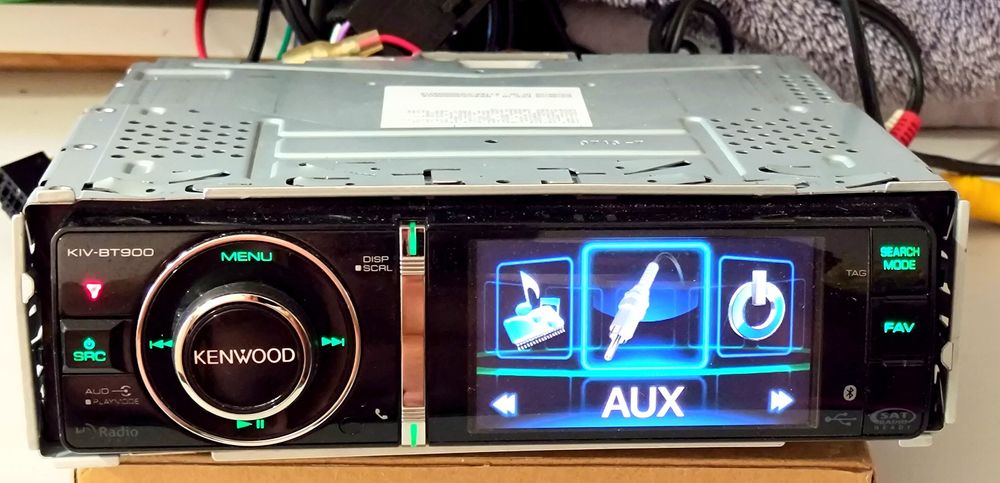 Автомагнитола Kenwood KIV-BT900