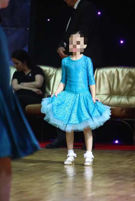 Турнірне плаття, бейсик.