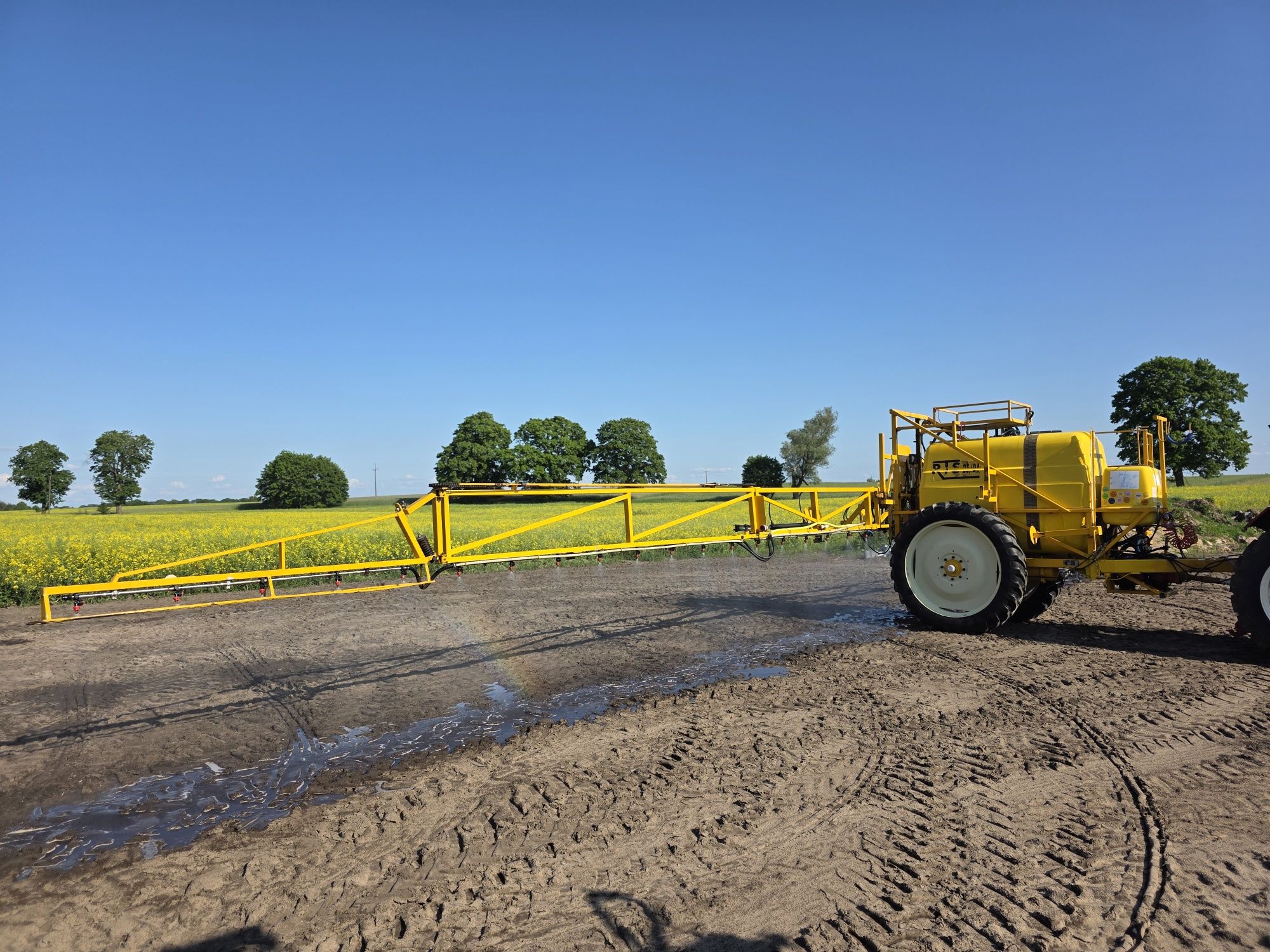 Opryskiwacz RTS Albatros 2521, 2700l 21m Lemken