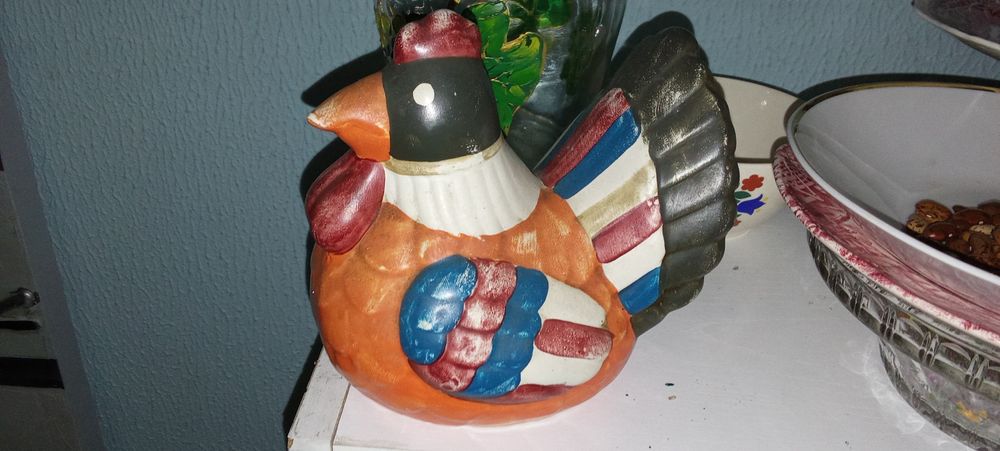 SENHOR PATO Em Madeira. E Outros. Com 8 FOTOS.