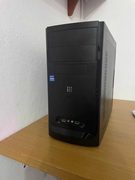 Computador i3-7100