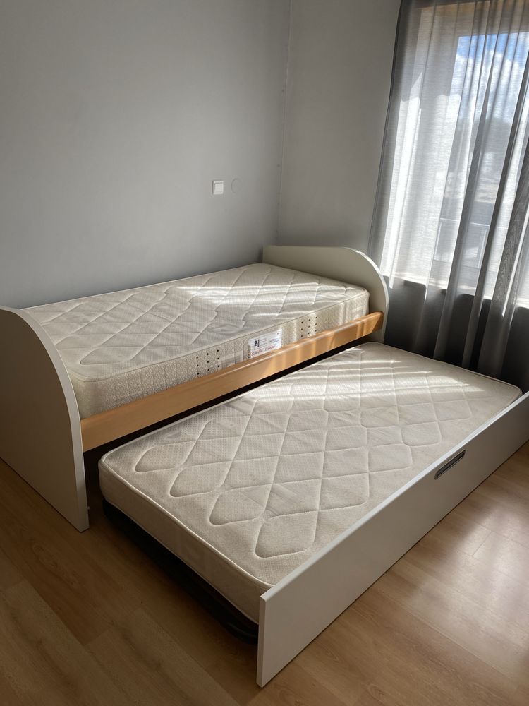 Cama ajustavel para 2 pessoas com dois colchões incluidos
