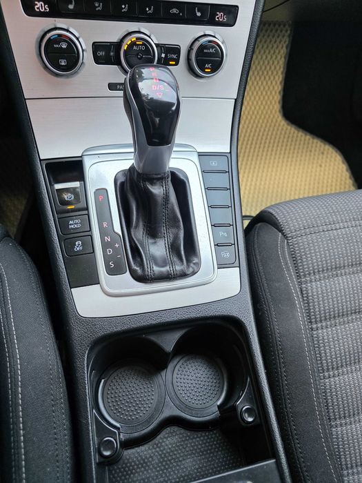 Volkswagen Passat CC дизель 2.0 2012 рік. Офіційне