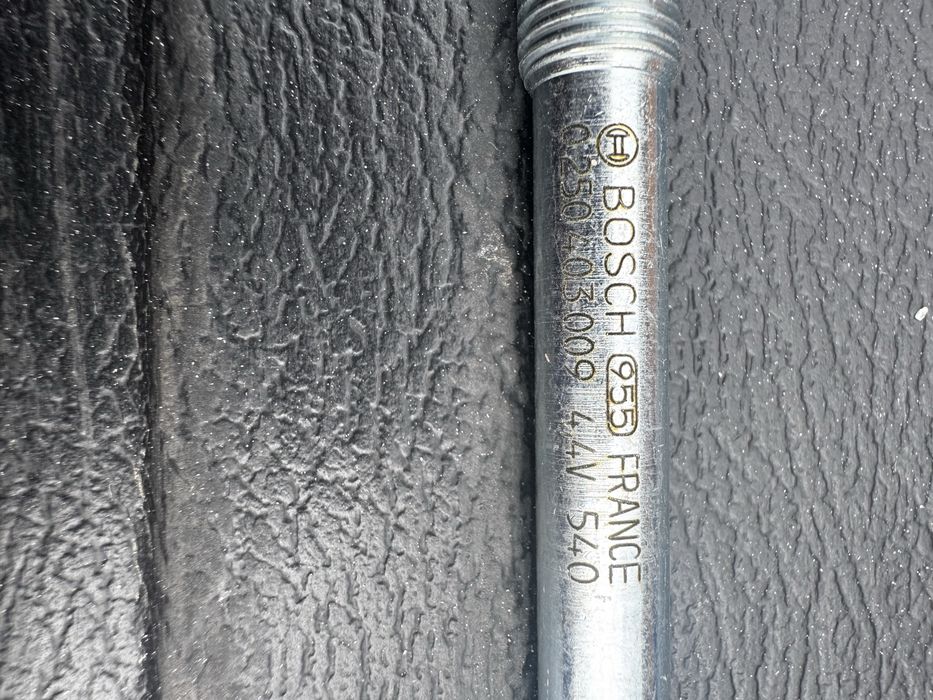 Свіча розжарювання BOSCH VW