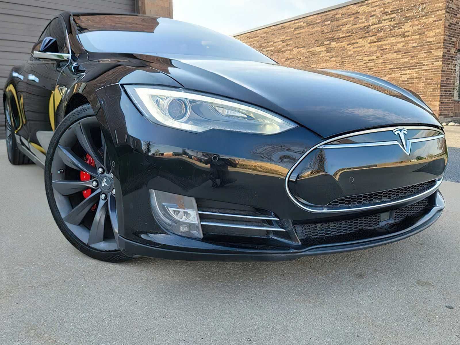 Tesla Model S P85D 2015