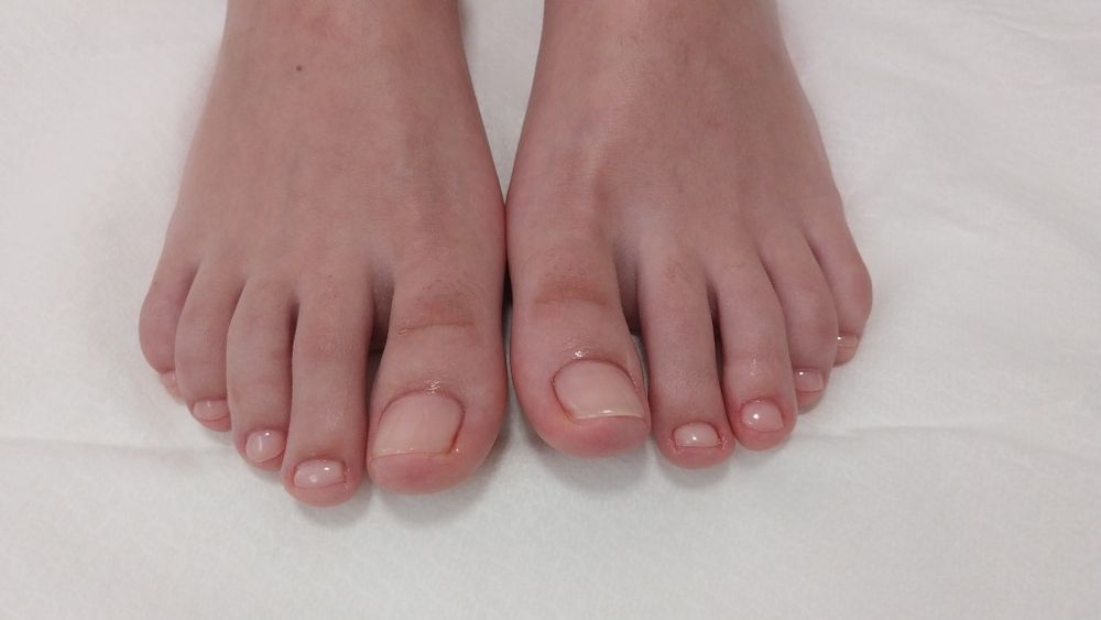 Serviço de pedicure e calista ao domicílio