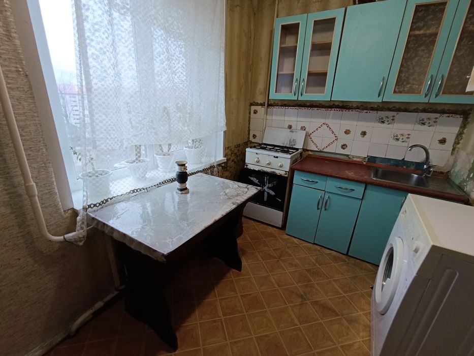 1-комн. квартира с 2-мя балконами! 2-ой Шевч. р-н! Чаривная!