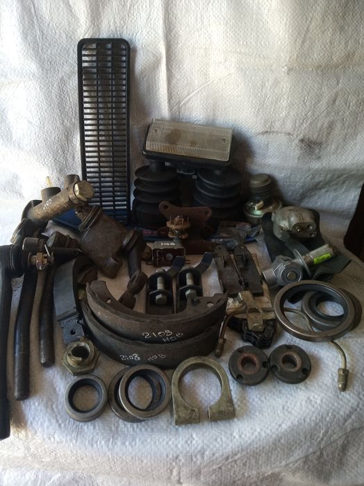 Маятник на ВАЗ 2101-07 новий