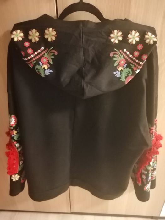 RESERVED bluza BOHO z kapturem M/L