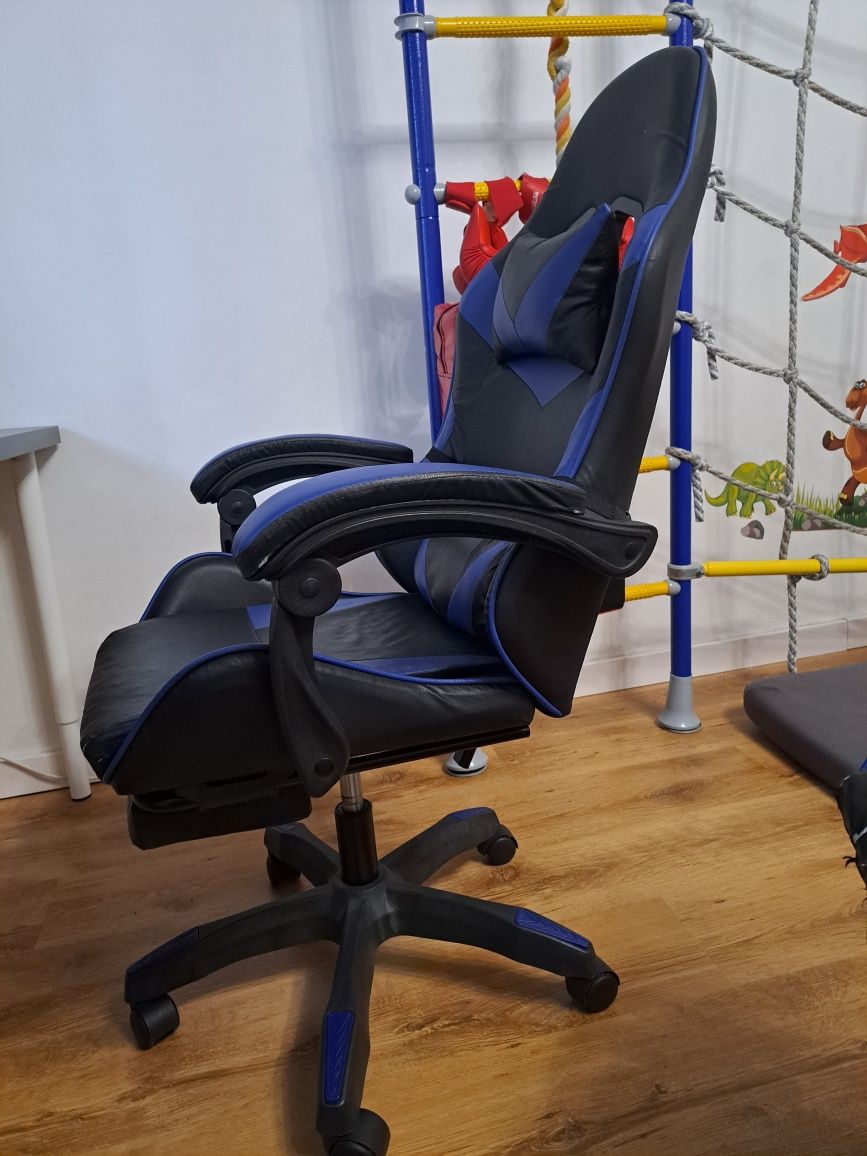 Fotel gamingowy biurowy obrotowy z masażerem