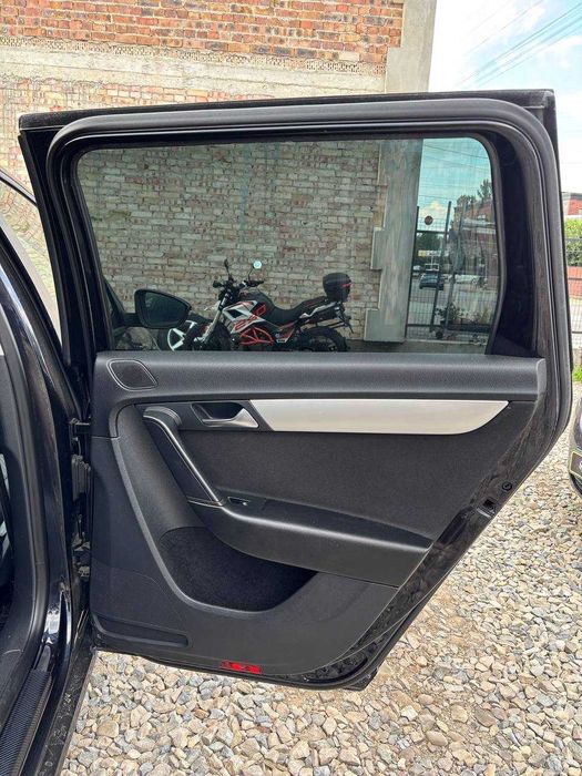 Volkswagen Passat 2012, В7, 2.0 Tdi