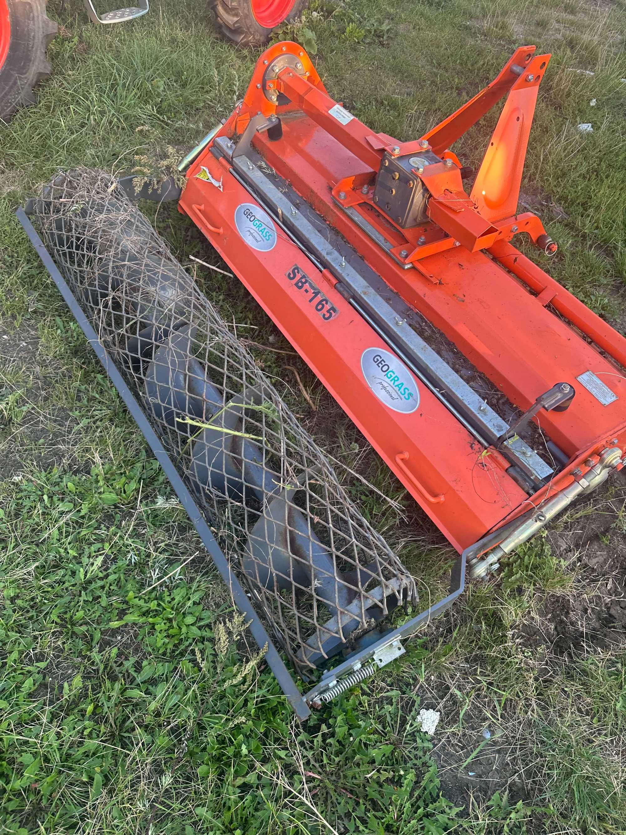 Traktor ogr  Kubota L4240 4/4 2013r z kosi i gle  z TUZ I Wom +rębak