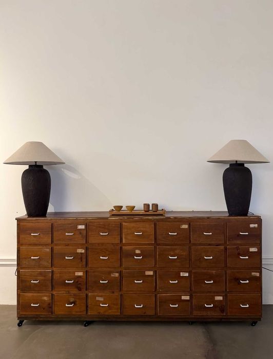 Cómoda vintage antiga