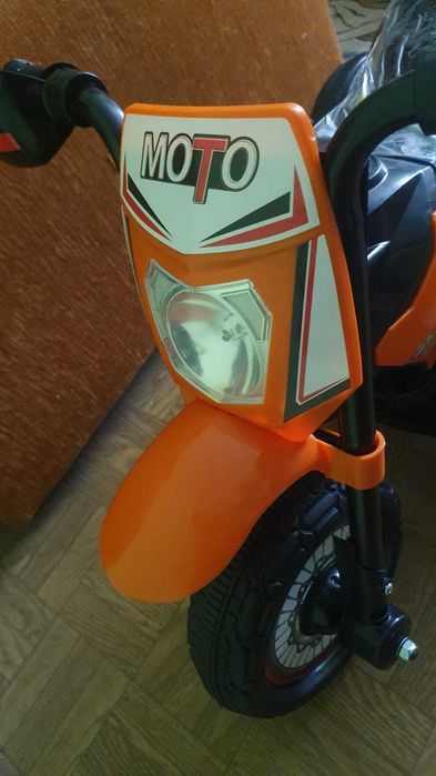 Motorek elektryczny na akumulator dla dziecka 35W