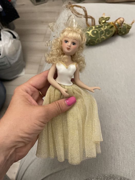 Ceramiczna  włoska lalka wloska do powieszenia 30zl