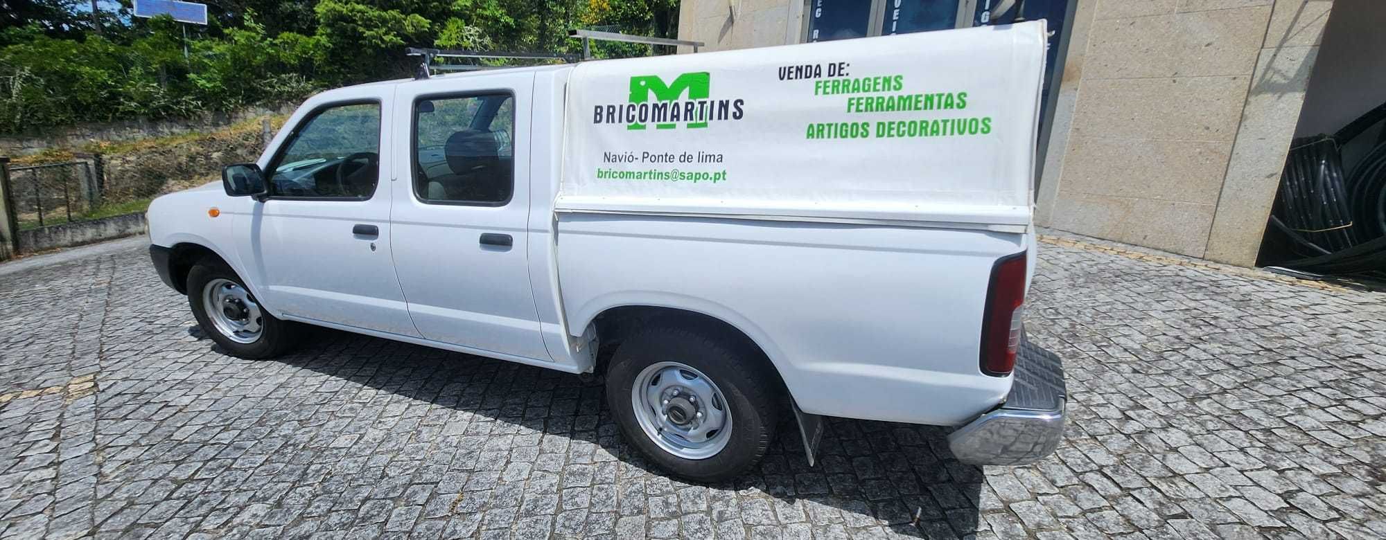 Nissan 2.5DI Muito bom estado