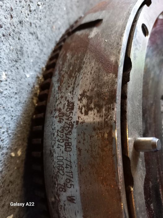 Volante bimassa proveniente de um Citroën c4  1.6 hdi
