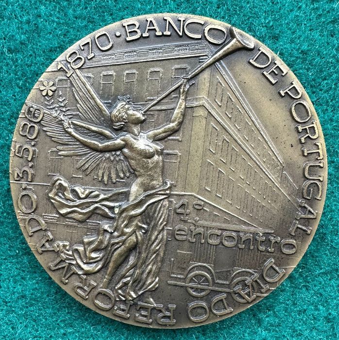 Medalha comemorativa em bronze