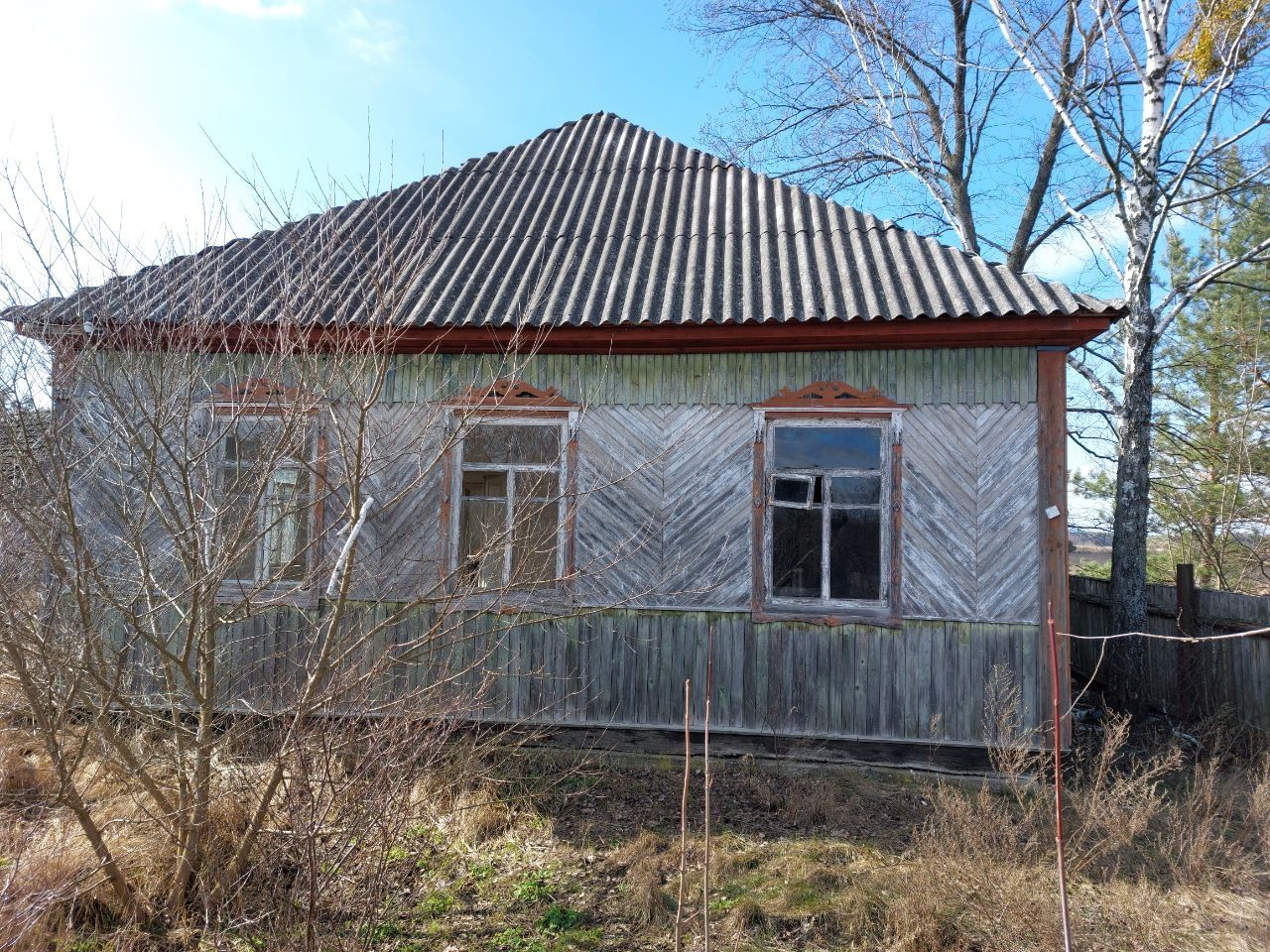 Дерев'яна дача в селі Кримок.Будинок в селі Кримок. Дача біля Київа