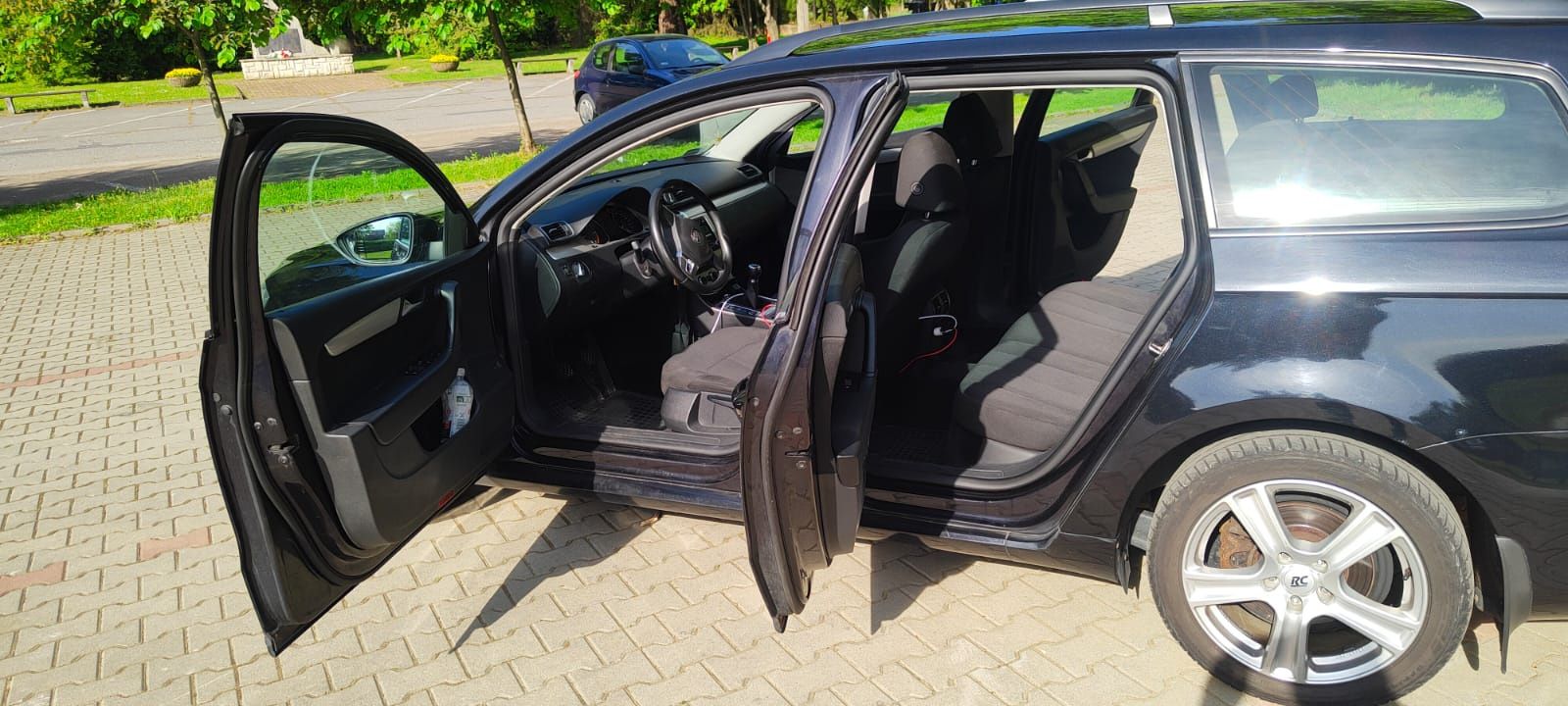 VW passat B7 2012 1.6tdi przebieg udokumentowany