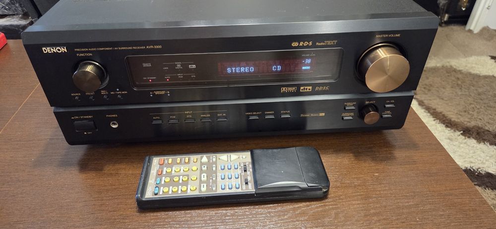 Amplituner Denon AVR-3300