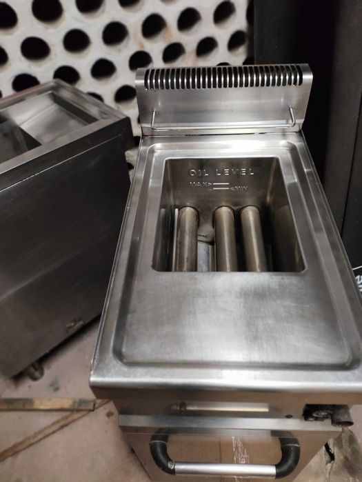 2 Fritadeiras a gás 12L