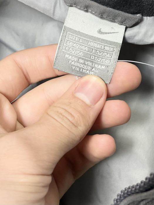 Nike розмір М ОРИГІНАЛЬНИЙ пуховик