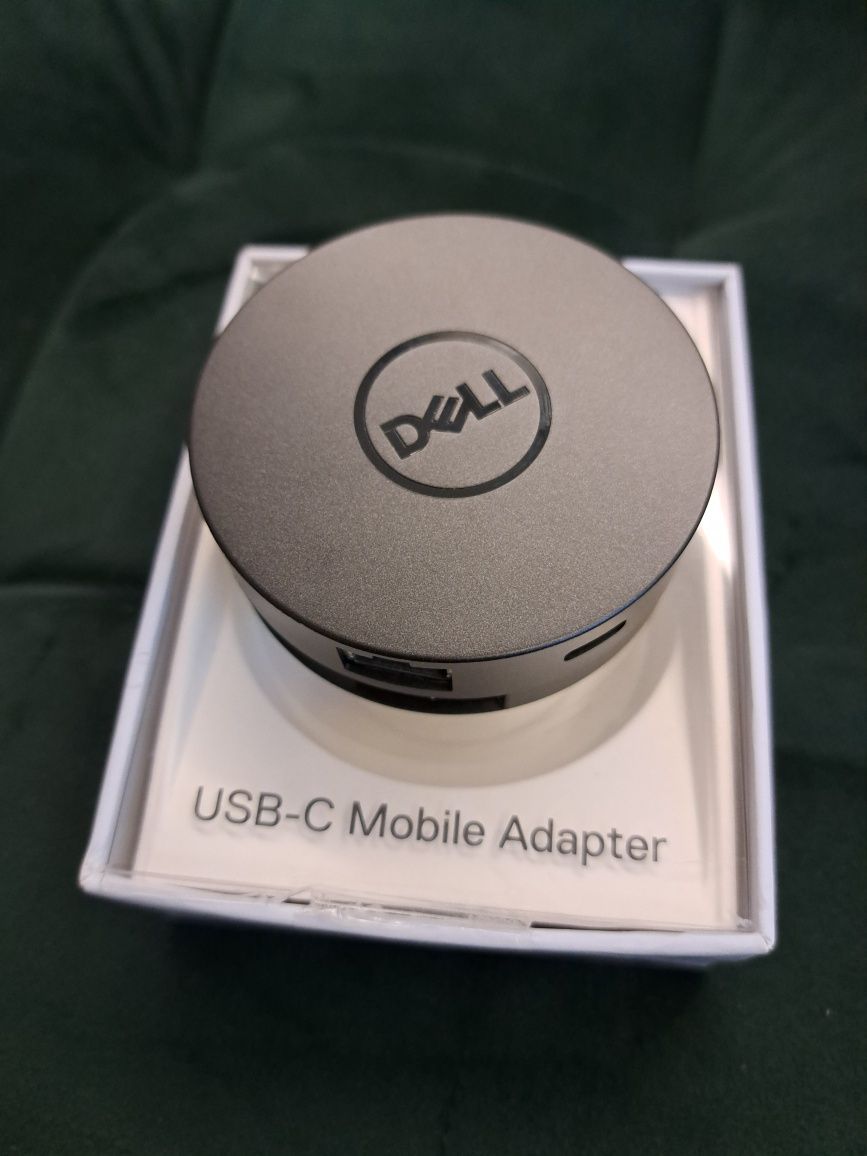 Mobile adapter Dell DA300 USB-C - HDMI, VGA, DisplayPort, RJ-45