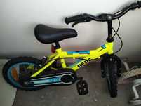 Bicicleta de criança usada