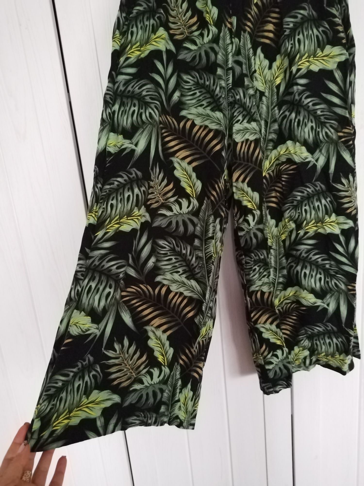 Wielokolorowe spodnie culotte r.S House
