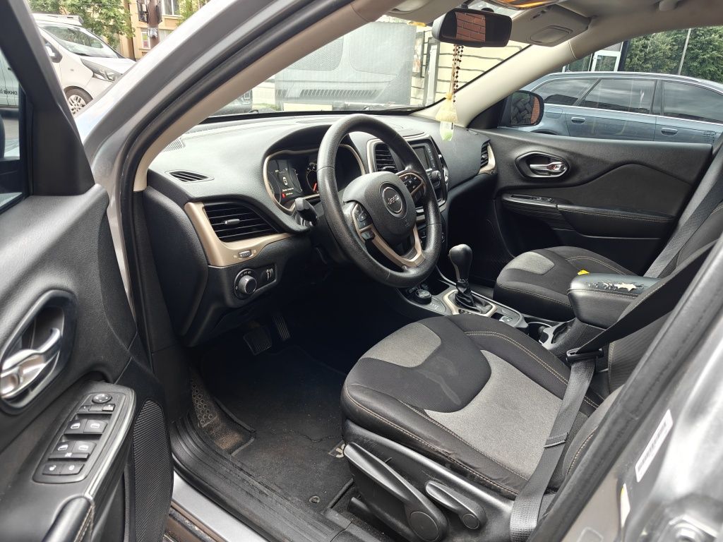 Jeep Cherokee 2.4 4wd