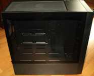 Caixa ATX - Cooler Master NR600 sem ODD