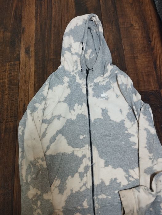 Зіпка сіра Тай дай