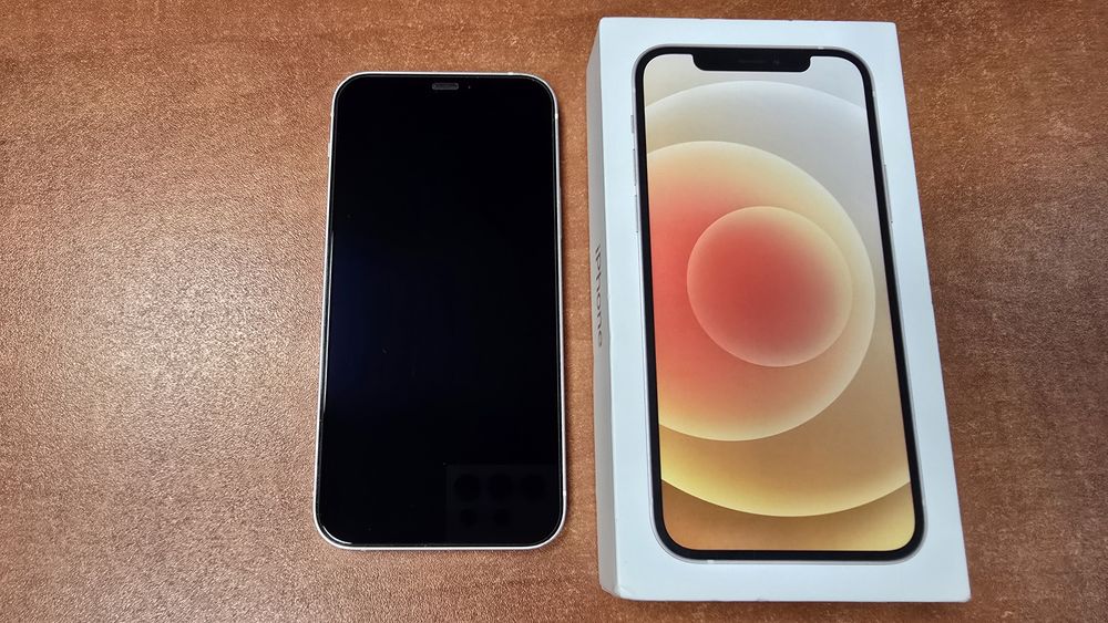 iPhone 12 64GB biały, stan bdb