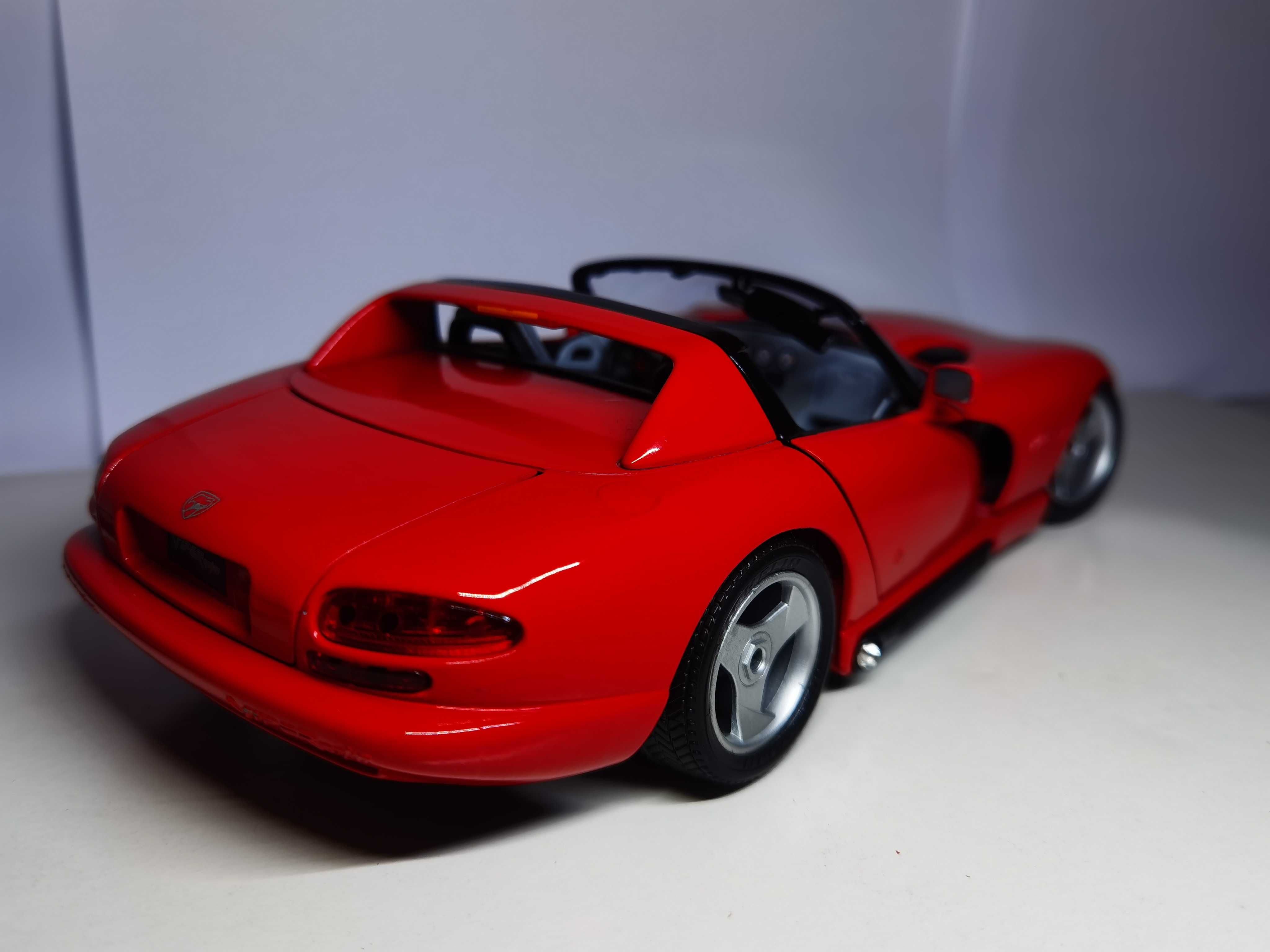 Dodge Viper RT/10 - Burago 1/18