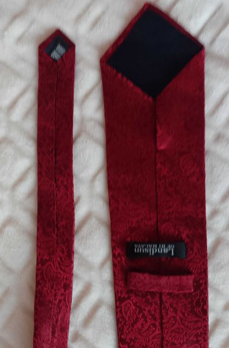 Landisun of Himalaya/Jedwabny krawat ze zdobieniem, jedwab