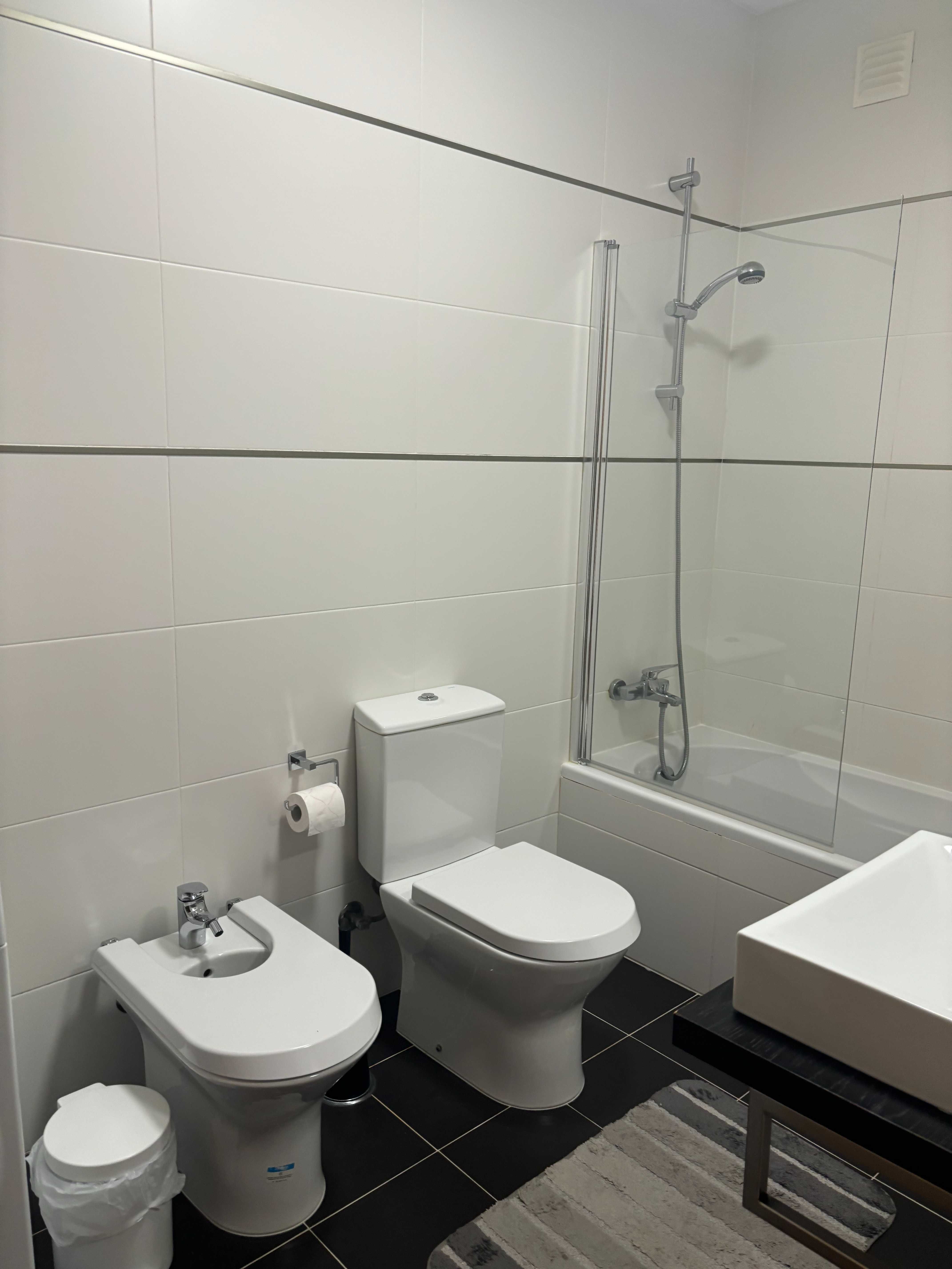Apartamento com piscina para férias