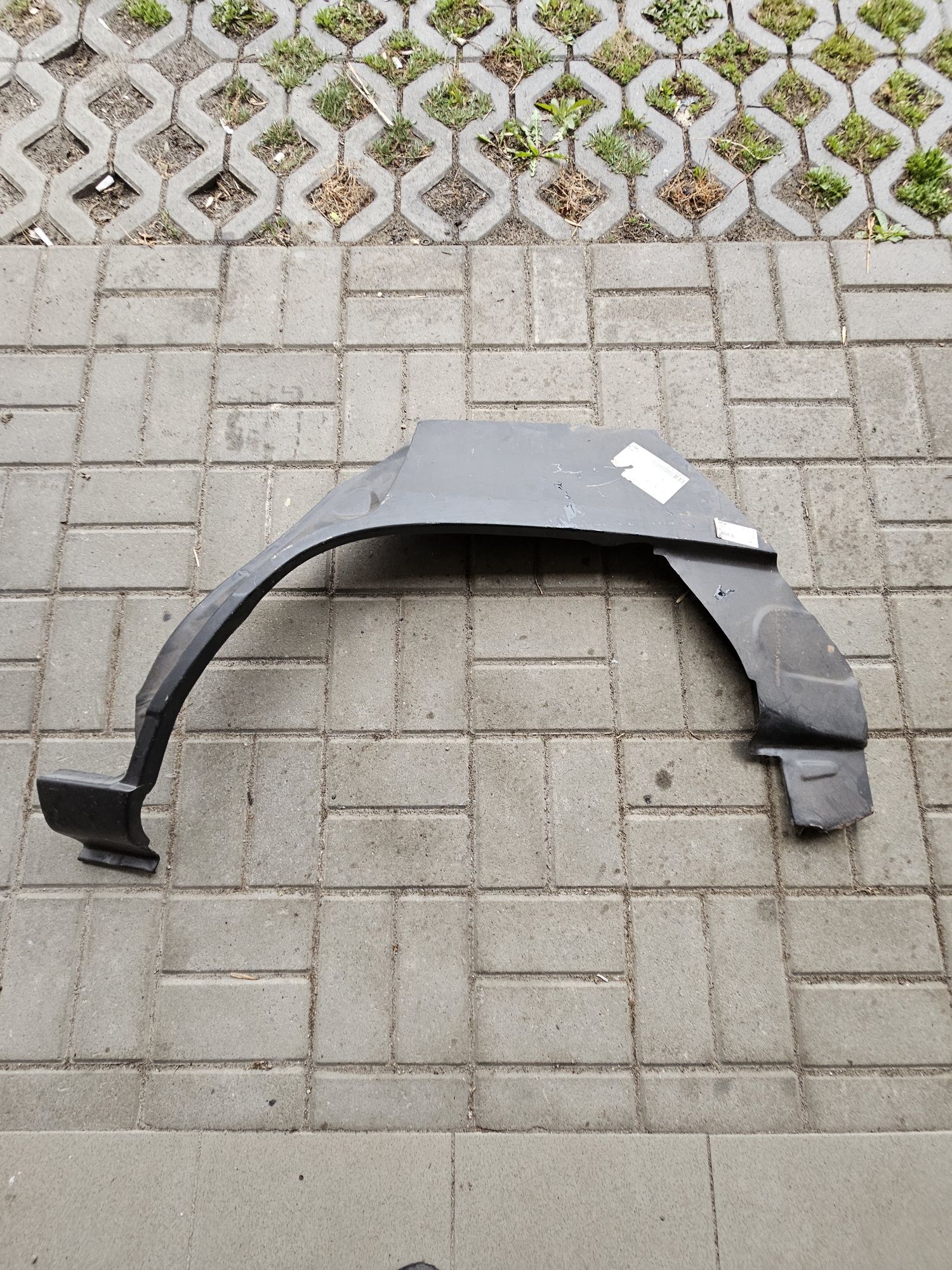 Reperaturka błotnika mazda 323f BG