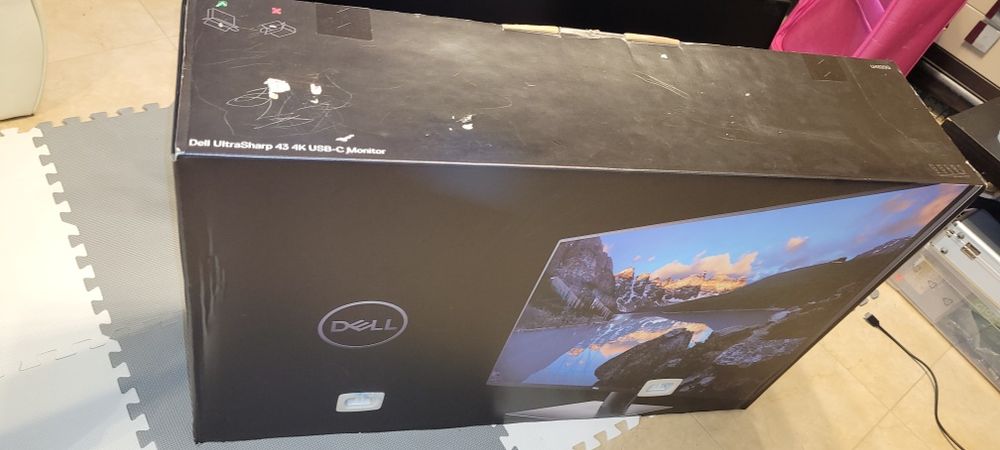Monitor 4K 43" Dell UltraSharp U4320Q