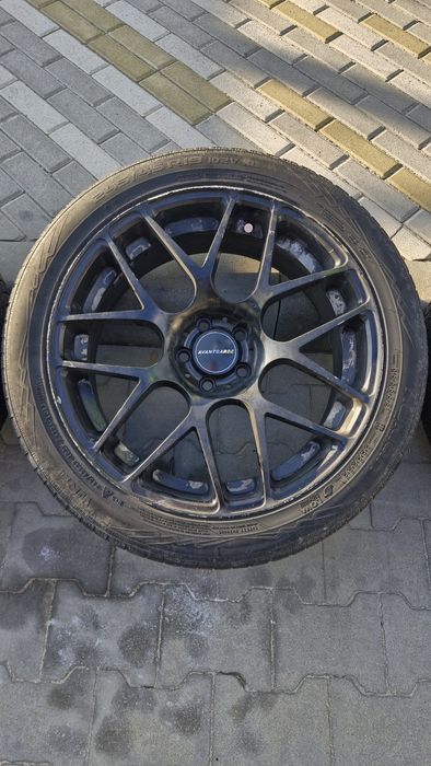 Комплект різношироких колес r19