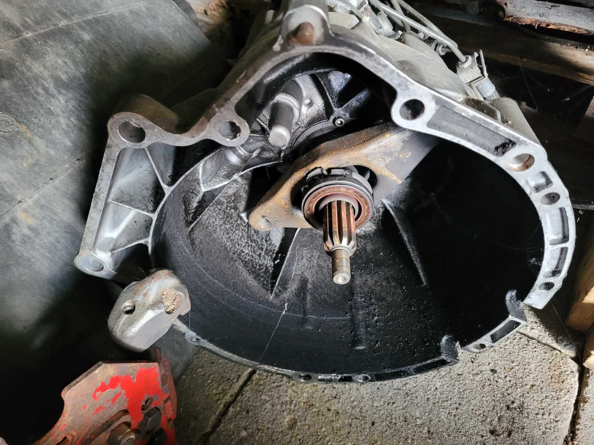 E46 Manualna skrzynia biegów  BMW E46 2.0D 5 biegów