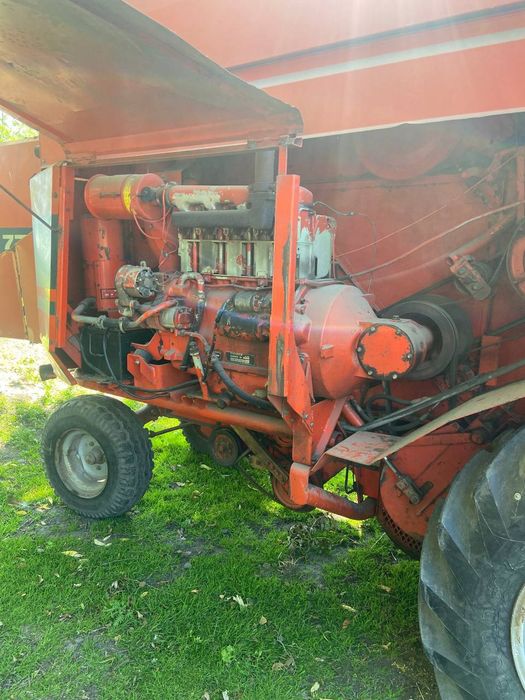 Продам комбайн Дойц Фар М770