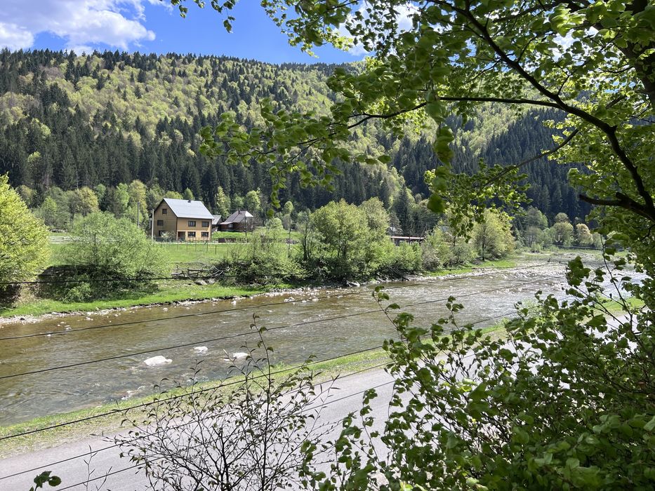 Крута локація у селі Мерешор ділянка 7 сотих