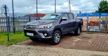 Luksusowe Męskie Auto  -  Toyota Hilux 2.4 D-4D Double Cab SR5