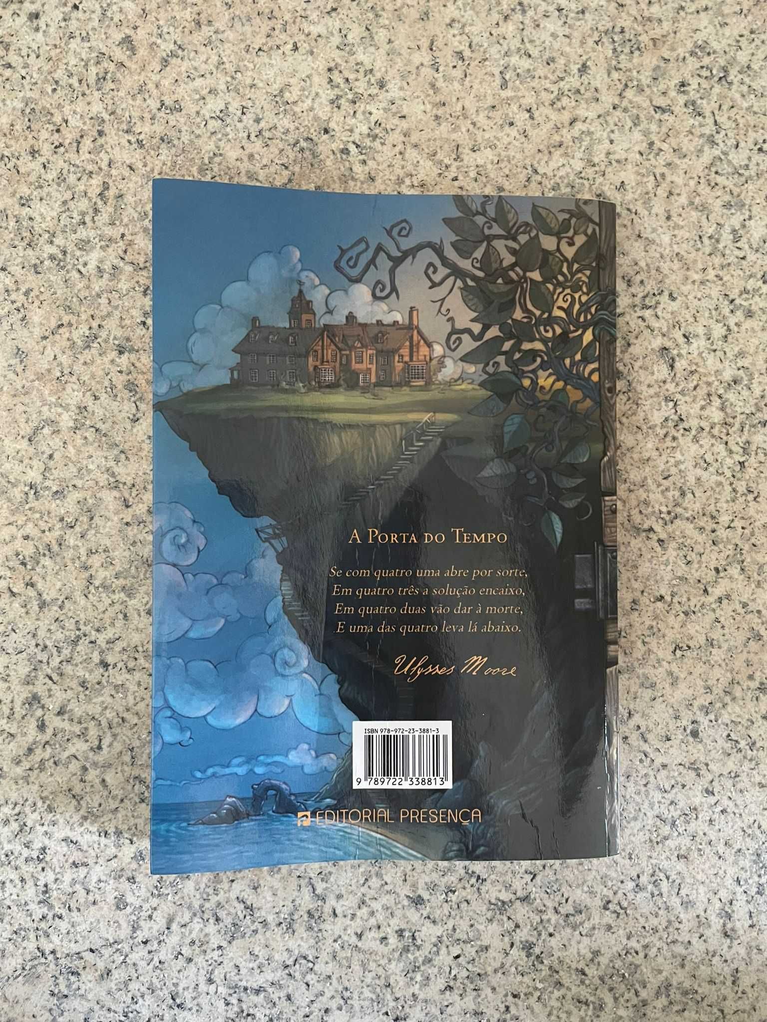 A Porta do Tempo, de Ulysses Moore (PORTES INCLUÍDOS)