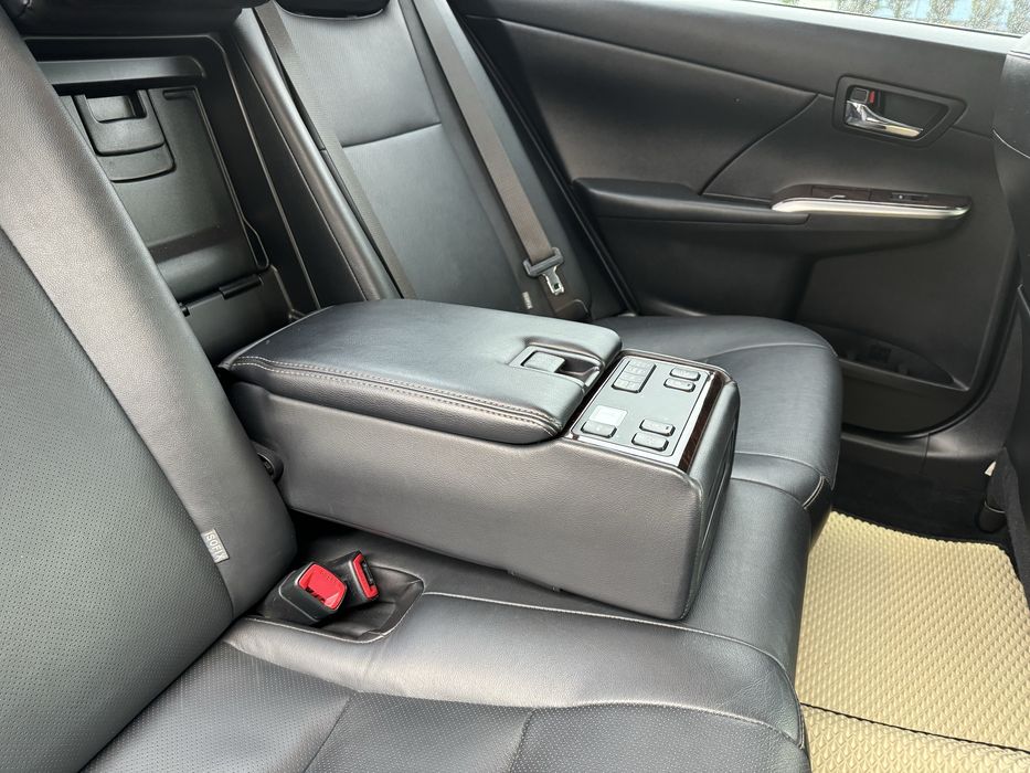 Продам Toyota Camry