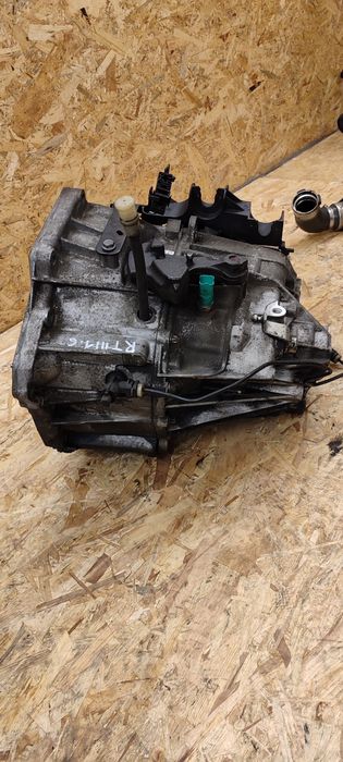 Renault Trafic III 3 Vivaro B talento 1.6 dci skrzynia biegów pf6050