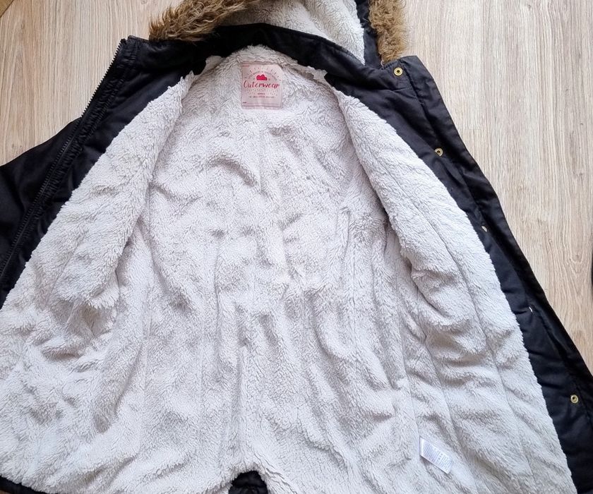 Kurtka zimowa 134/140 dziewczęca