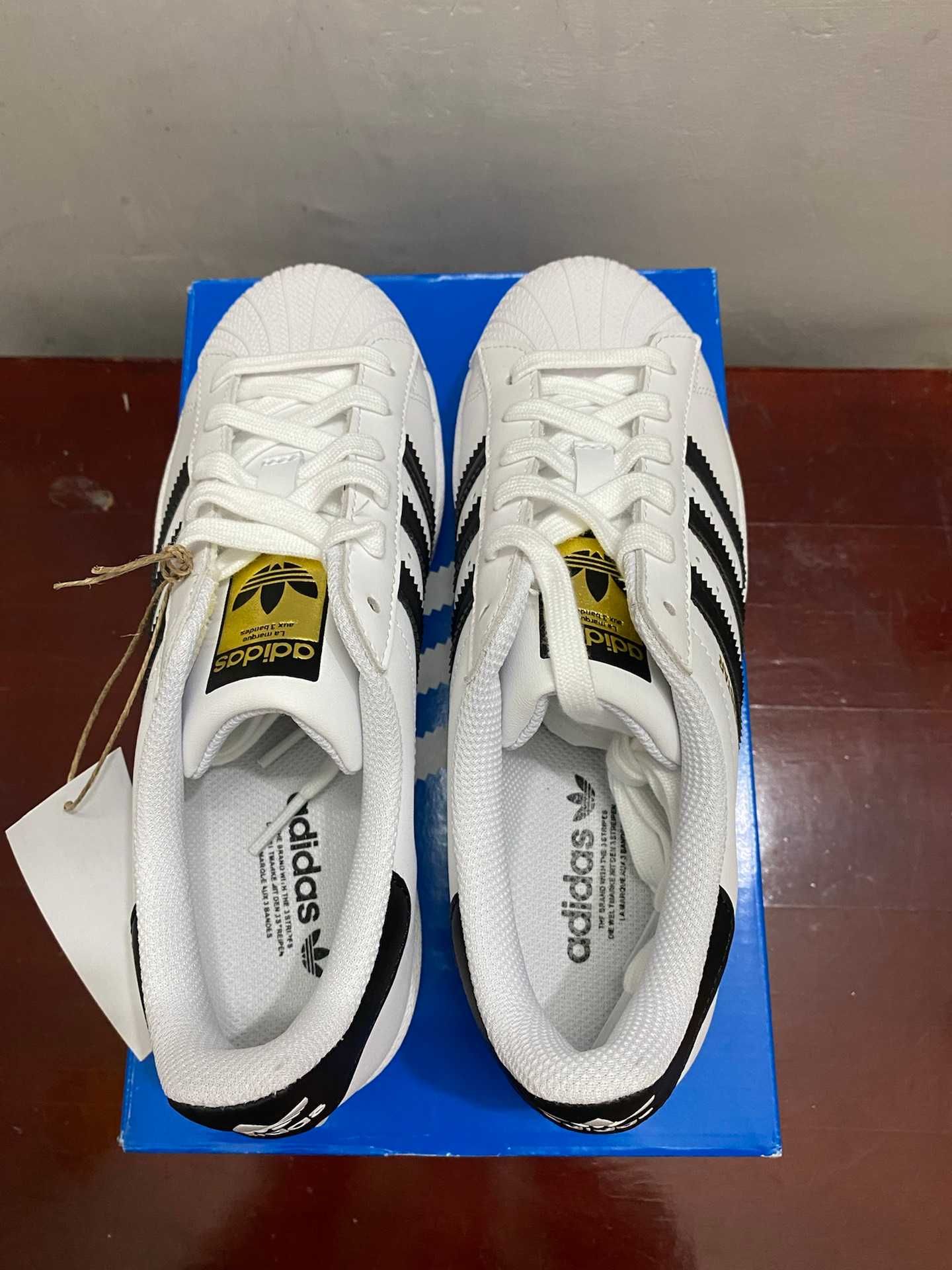 adidas Superstar Cloud White Nowy z metką UnisexTrampki R40