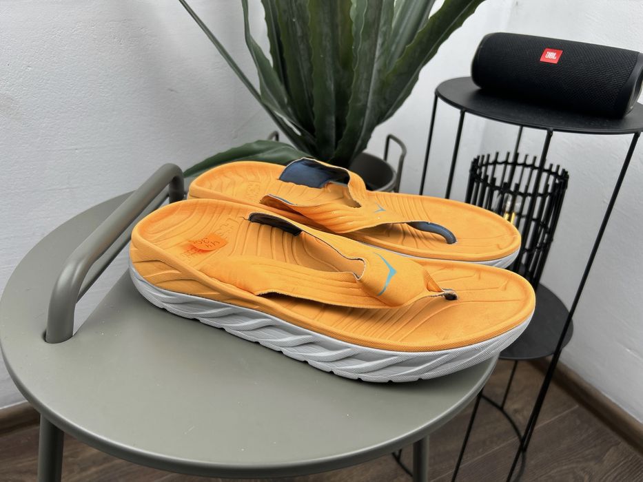 Оригінал! Тапочки шльопки Hoka Ora Recovery 44 розмір М05982